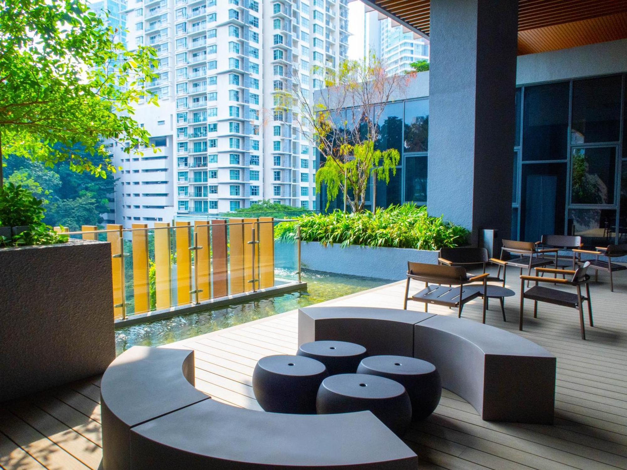 Ceylonz Klcc By Mana-Mana Aparthotel Kuala Lumpur Exterior photo